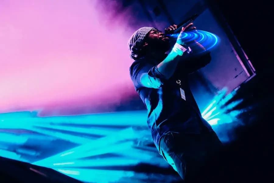 Auto title generation