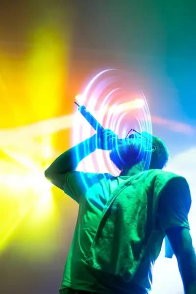 Auto title generation